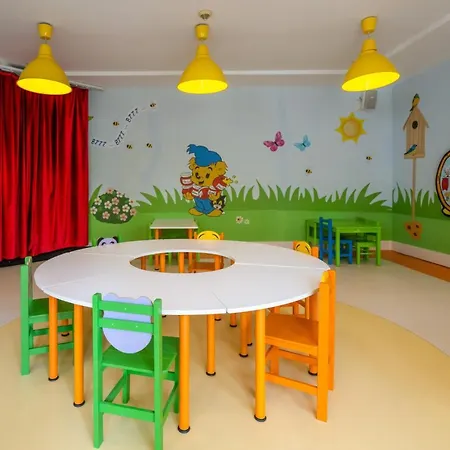 Barut B Ośrodek wypoczynkowy 4*